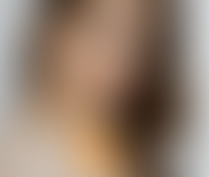 See who is leading the Heart Of Hollywood Magazine Cover Model Contest!