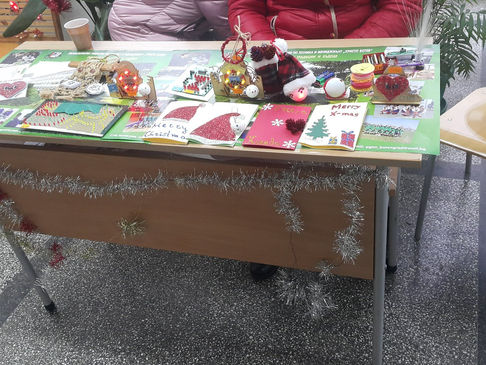 Коледен щанд на учебна компания "МК-Старт"