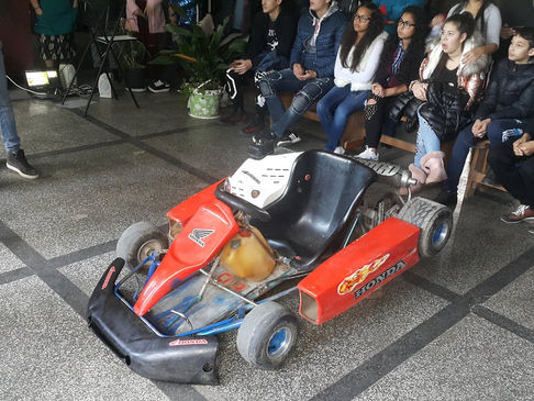 Коледна изява на направление "Автотранспортна техника"