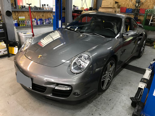 ポルシェ 911 997  エンジンチェックランプ　修理　油圧異常　　　　　grab cars