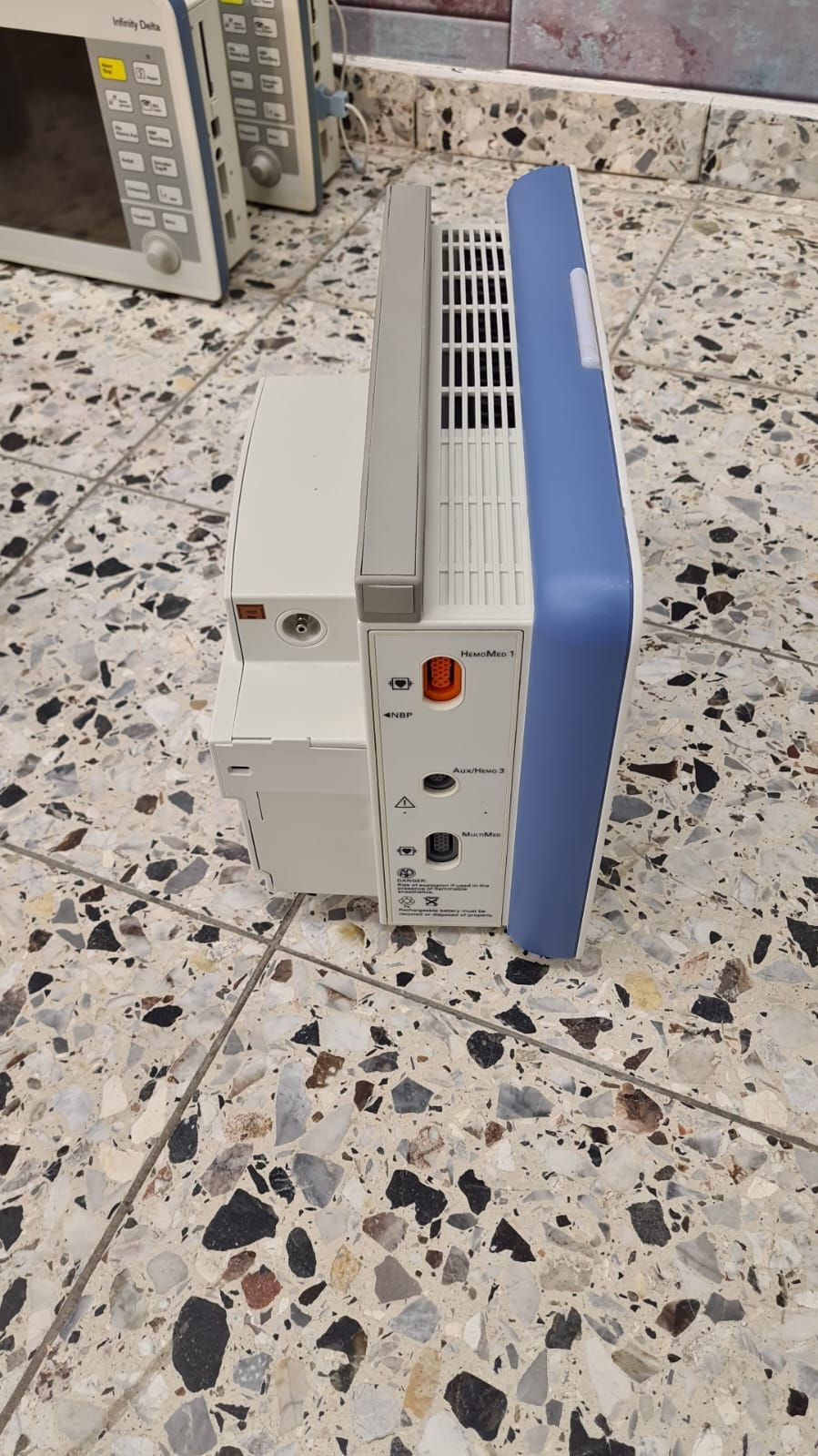 Miniaturbild: 16x Dräger Infinity Delta, Top Zustand mit zubehör