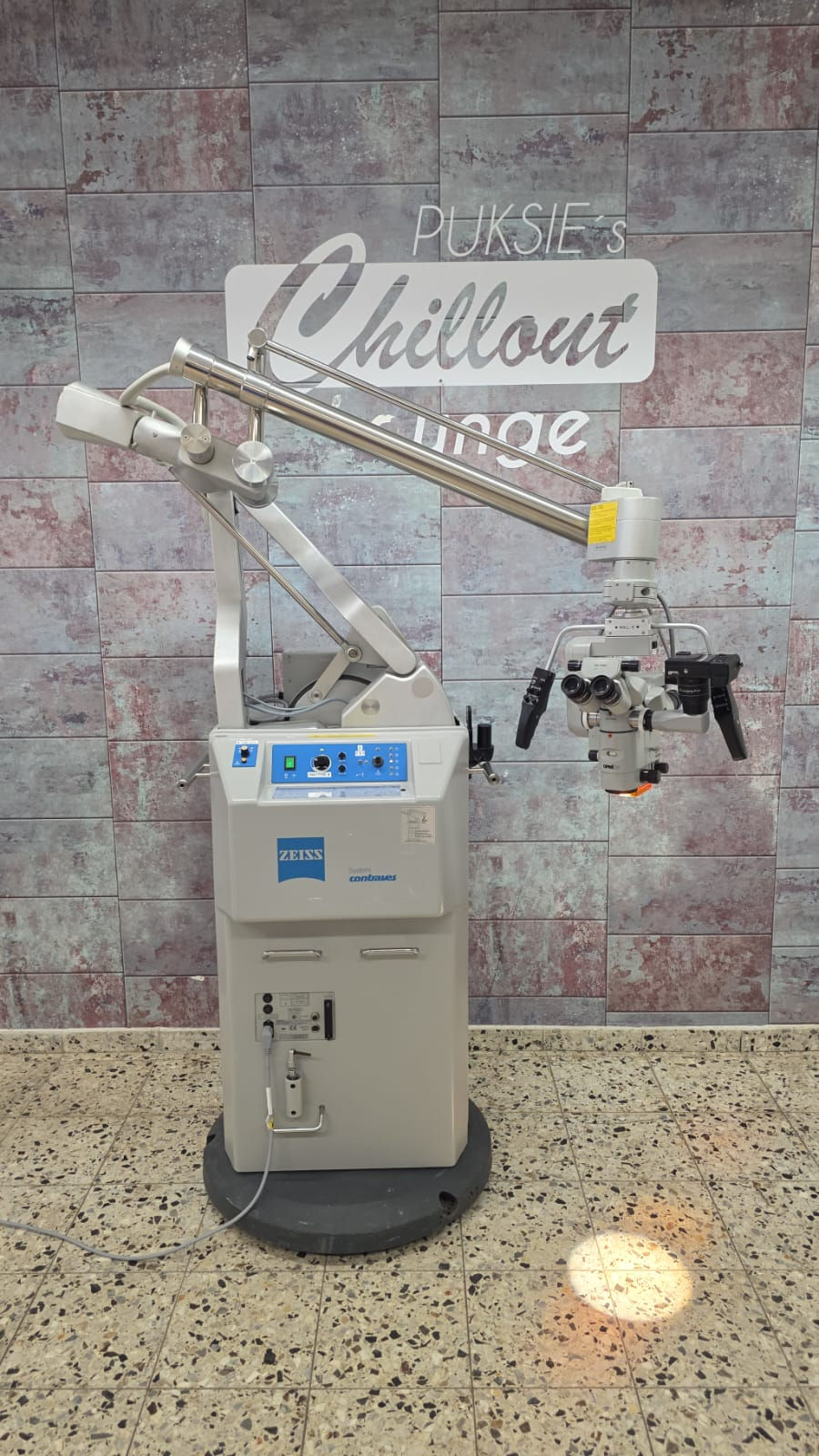 Thumbnail: Zeiss OPMI-CS auf Stativ NC-2 Neuro- und Wirbelsäulenchirurgie Mikroskop