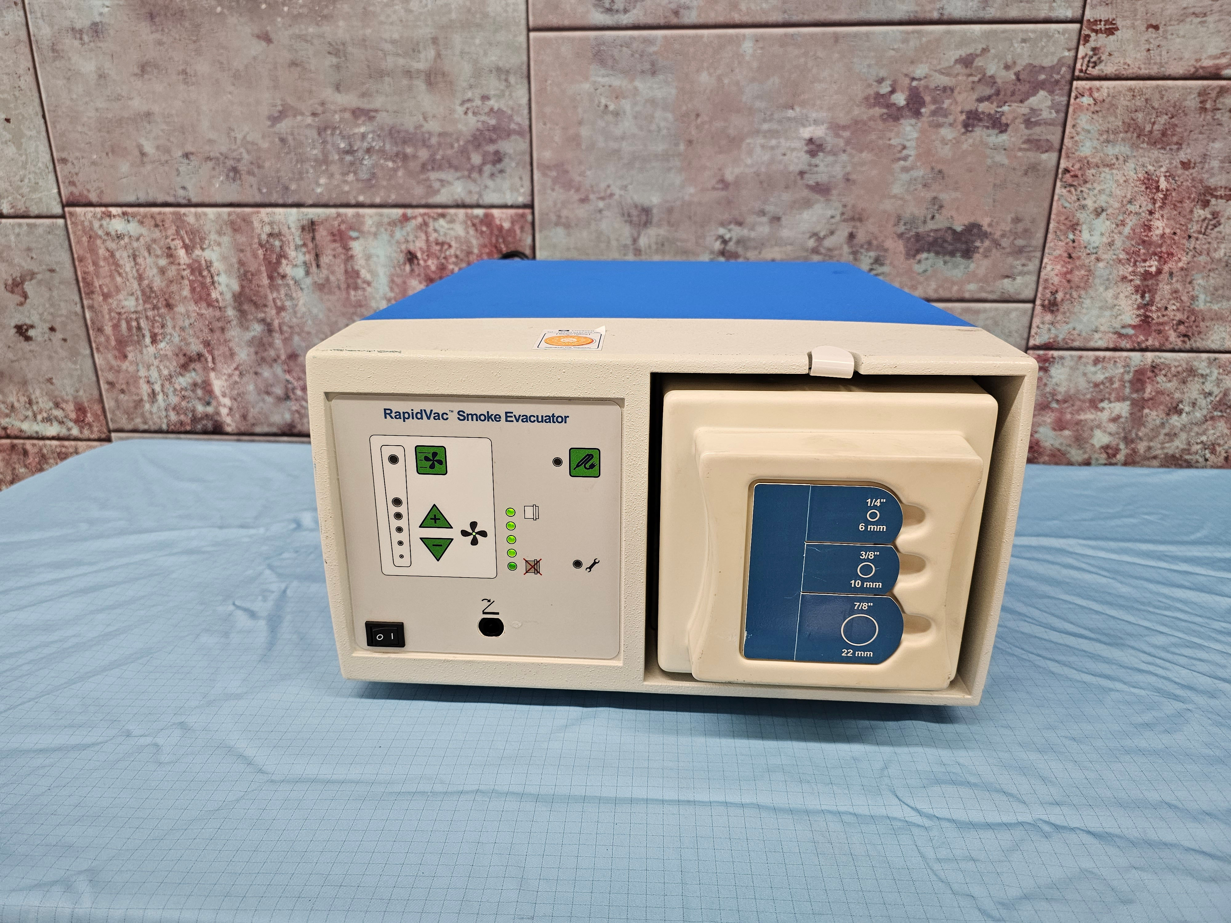 Covidien Valleylab Rauchgas Absauger, Baujahr 2010 ( RapidVac Smoke Evacuator)