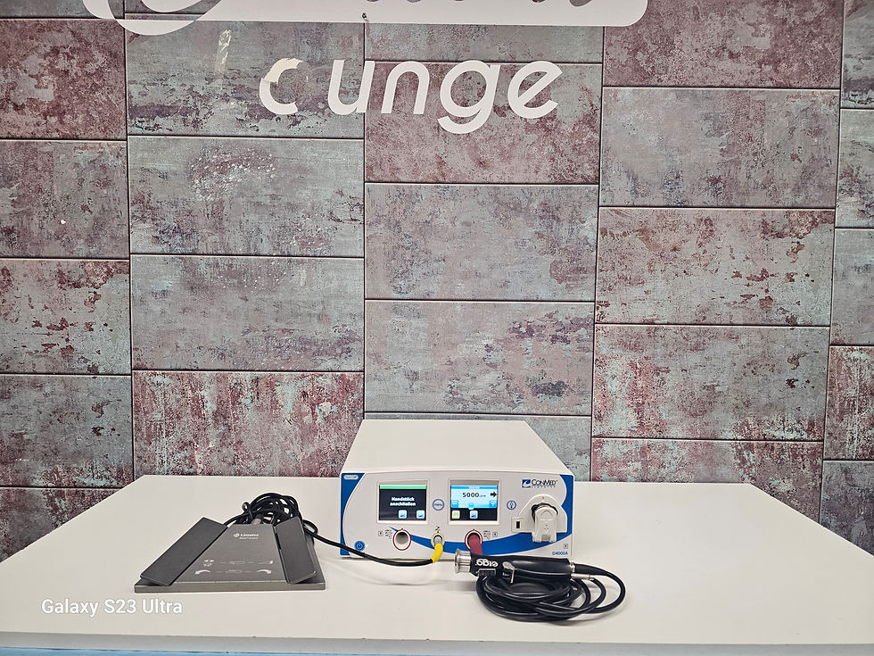 Miniaturbild: CONMED LINVATEC D4000A Smart OR inkl. Fussschalter und Shaver Handstück D4240