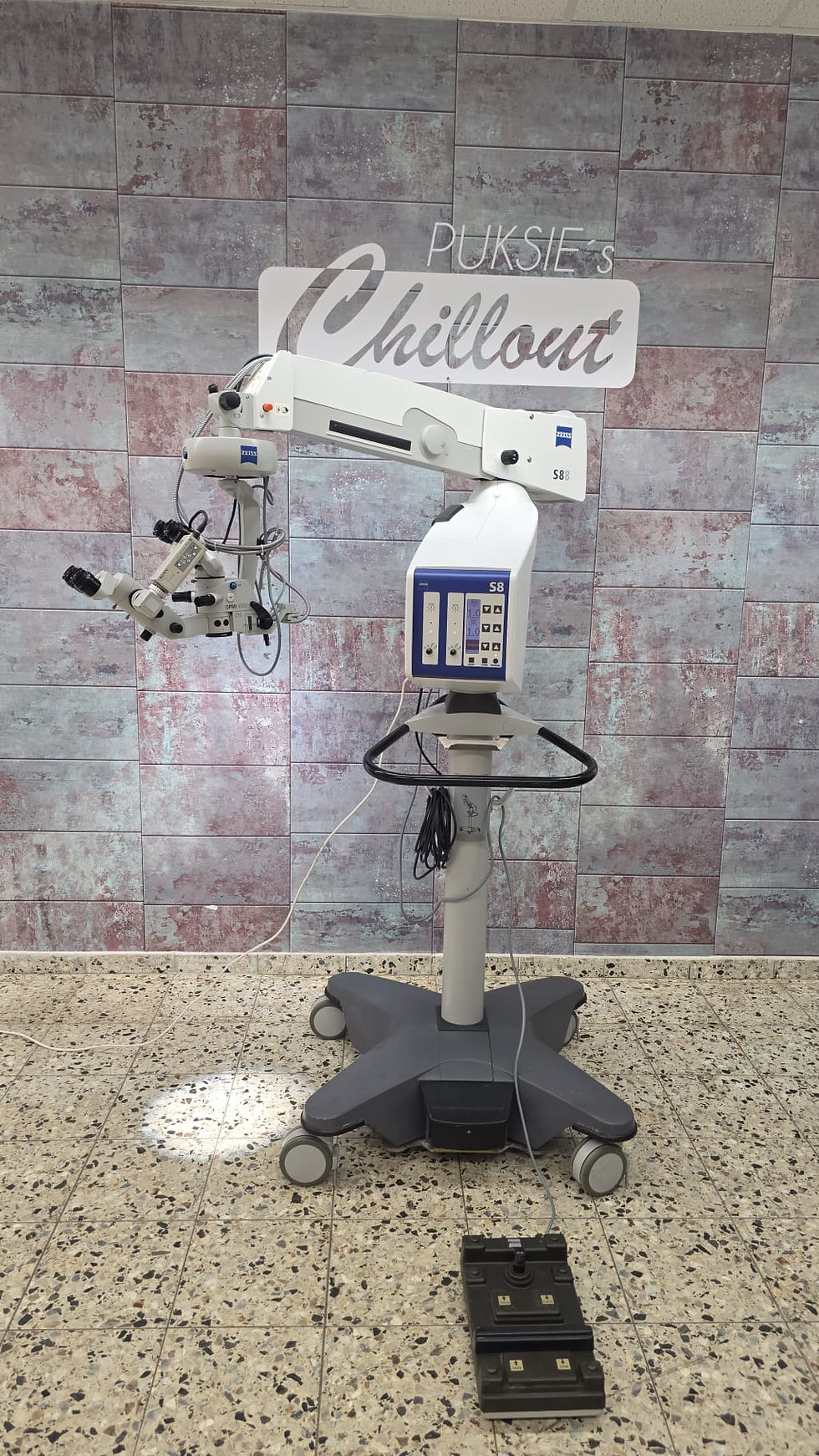 Thumbnail: OP-Mikroskop Zeiss OPMI Visu 210 S88 für Ophthalmologie