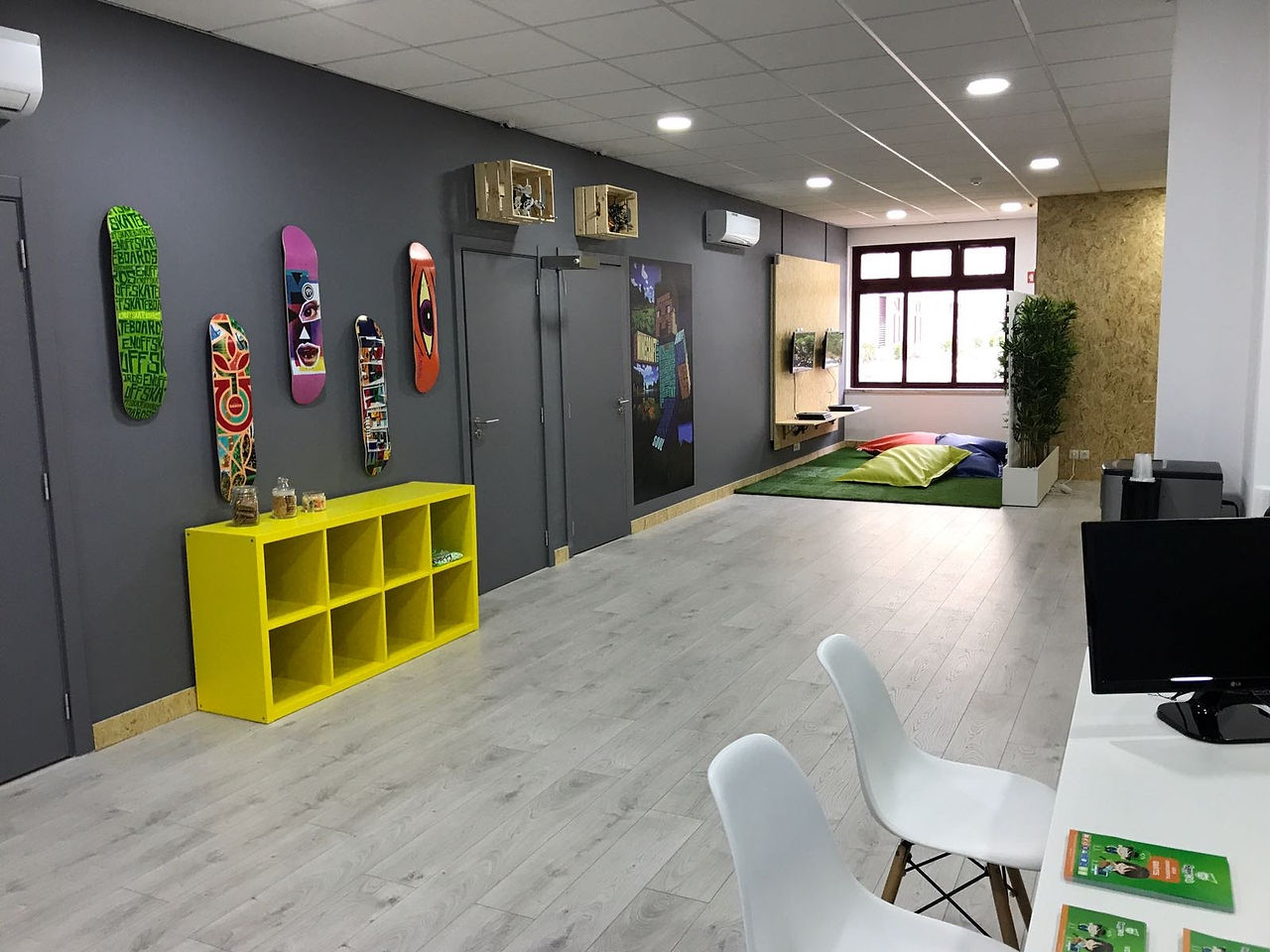 Espaço de Formação  - Educational Space - Happy Code Oriente, Parque das Nações — projeto de arquitetura residencial AJA Projetos