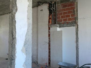 Em curso: Novo espaço comercial e de restauração - New retail store and restaurant - Charneca da Cap