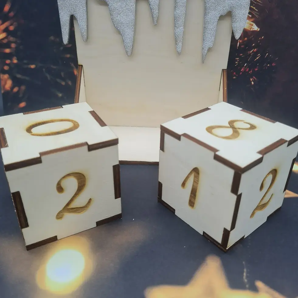 Thumbnail: Deux cubes décoratifs Noël, 02 12
