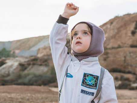 ASTRONOMİ İLGİSİ OLAN ÇOCUKLARA ÖNERİLER