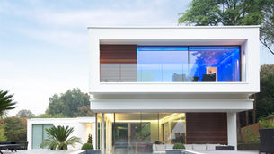 illalar, genellikle büyük ve geniş alanlara sahip olmaları nedeniyle temizlik açısından farklı bir yaklaşım gerektirir. Normal ev temizliğine göre daha fazla alan, daha fazla eşya ve daha fazla detay vardır. Özellikle yaz aylarında...