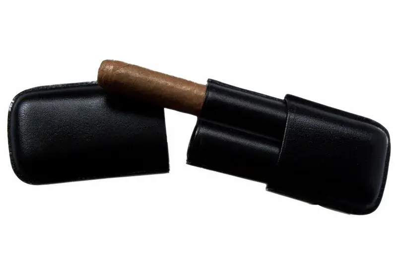 Black Cigar Case Co leather case holding two cigars