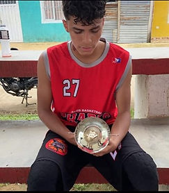 santiago premiacion.jpg