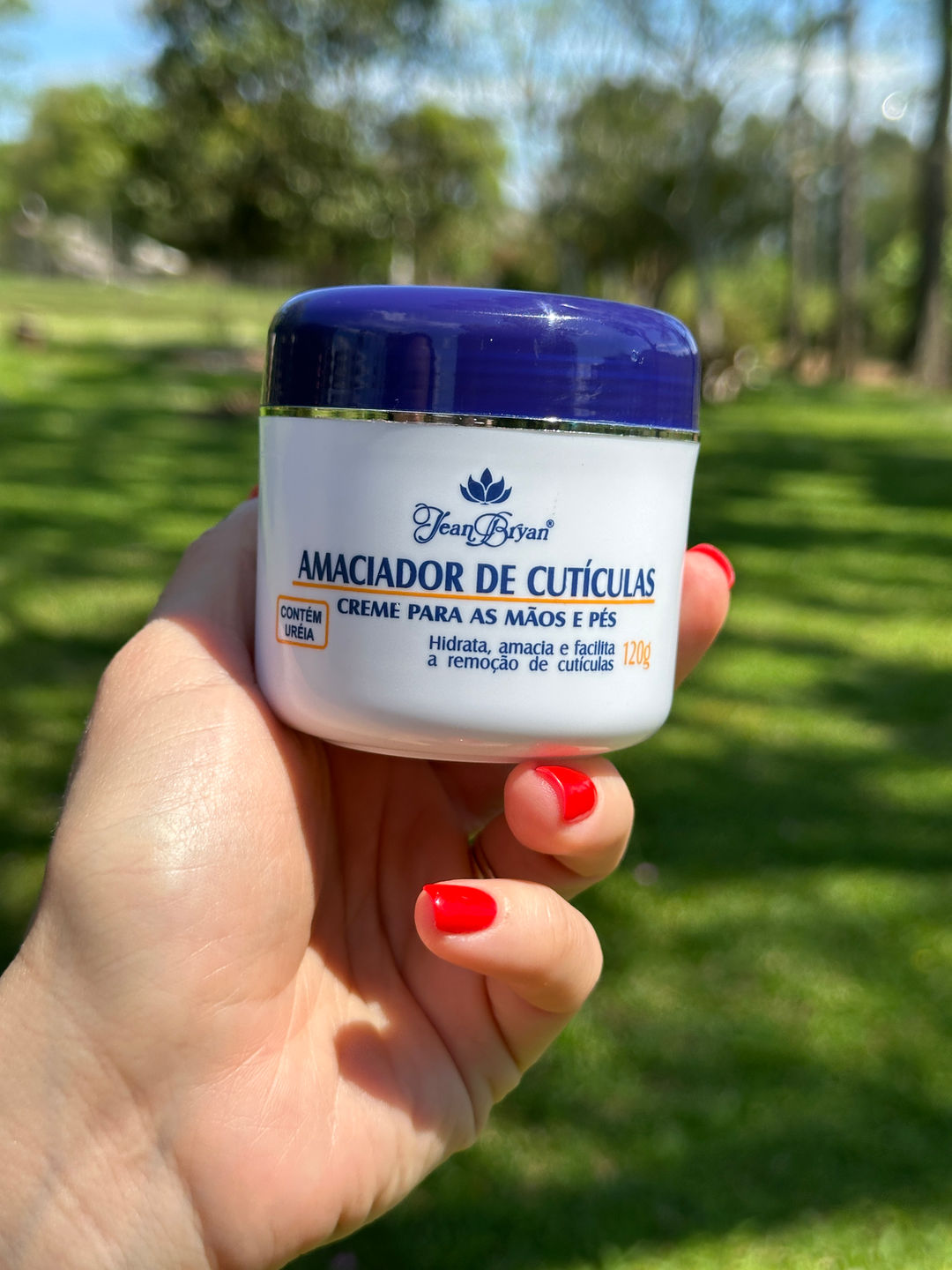 Amaciador de Cutículas com Uréia para Mãos e Pés 120g