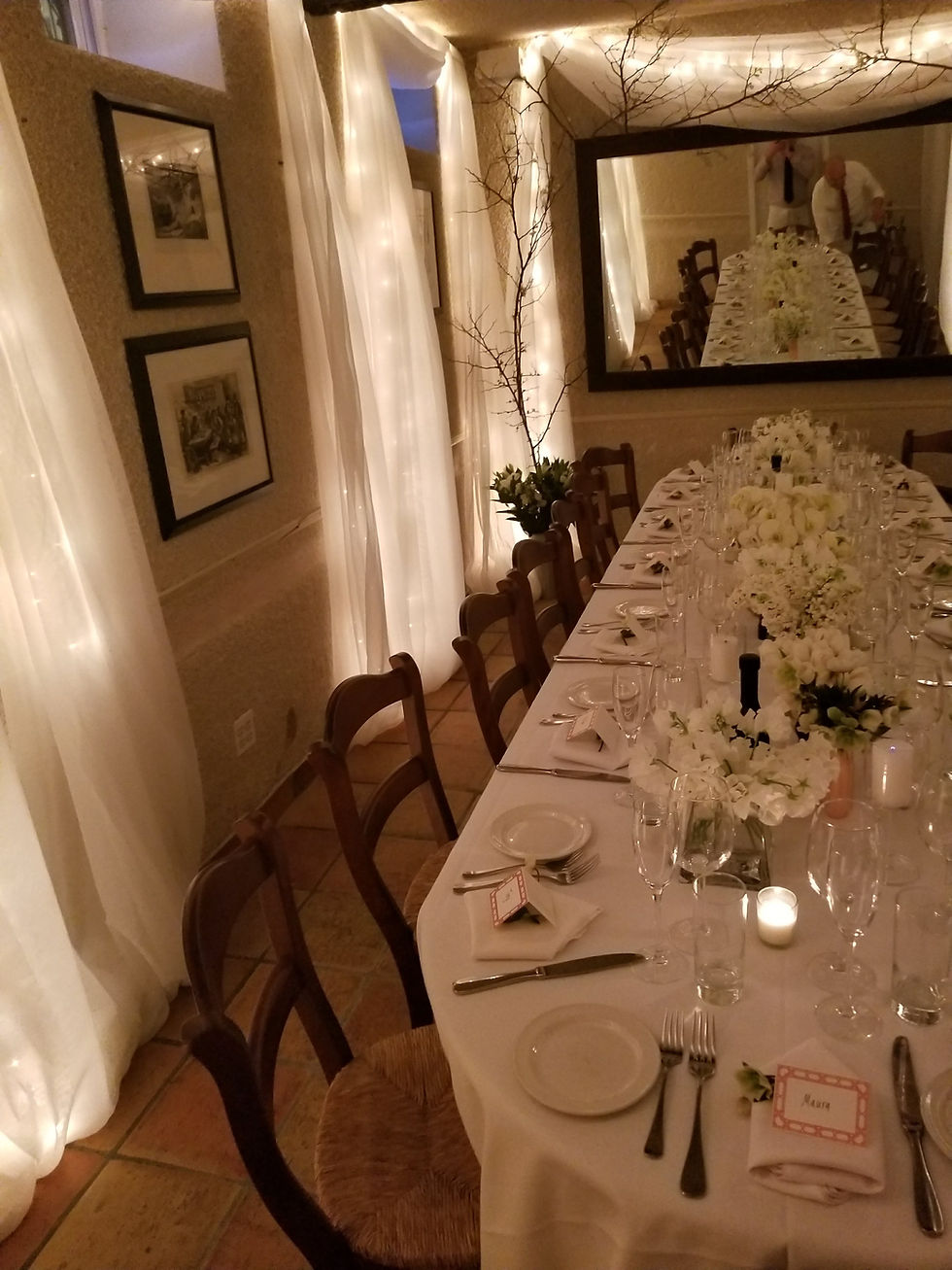 WINE ROOM