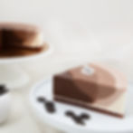 ★ Gluten-Free Chocolate Mousse Cheesecake