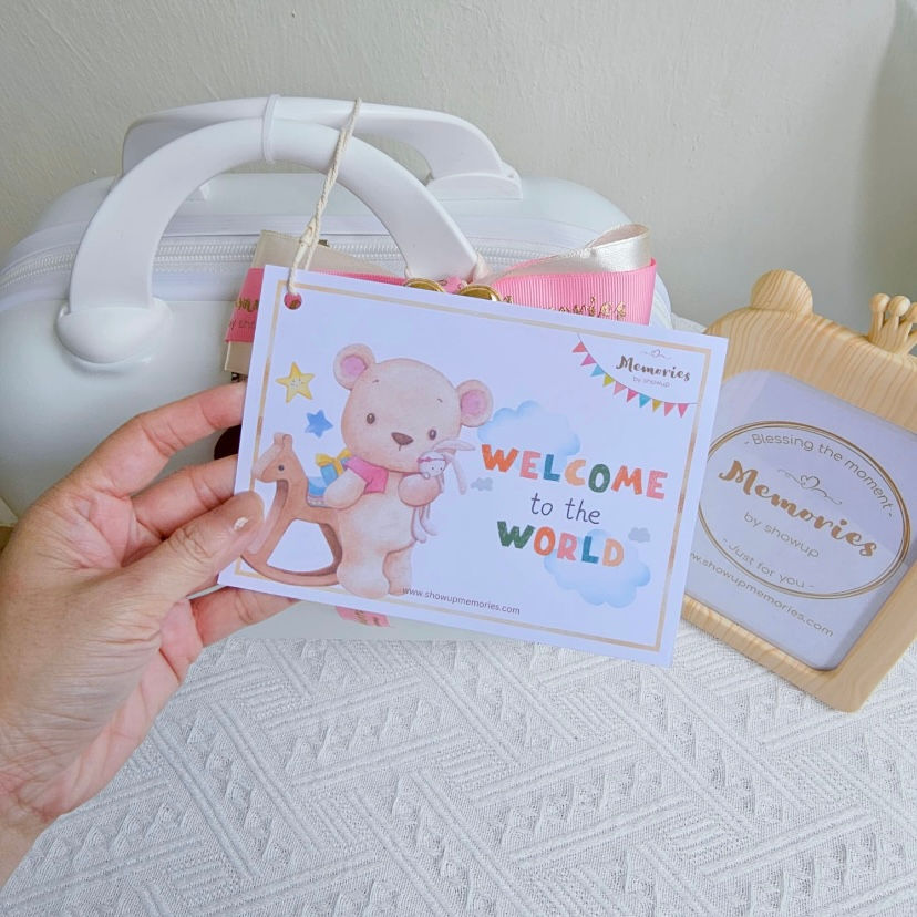 Thumbnail: Lovely Bunnies Mini Luggage Gift Set