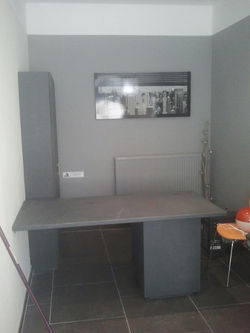 Fausse armoire et bureau