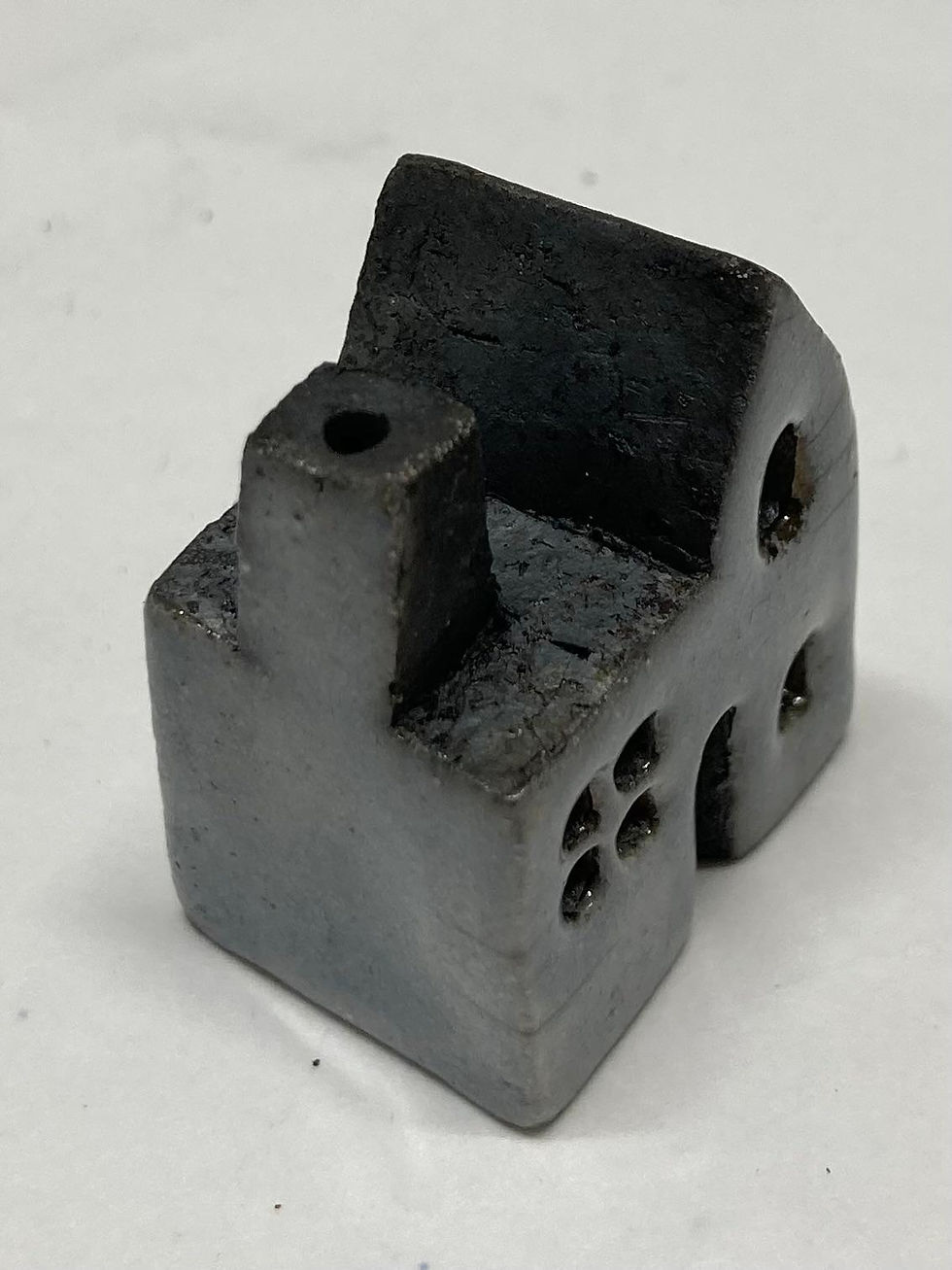 Thumbnail: Tiny Grey Raku House