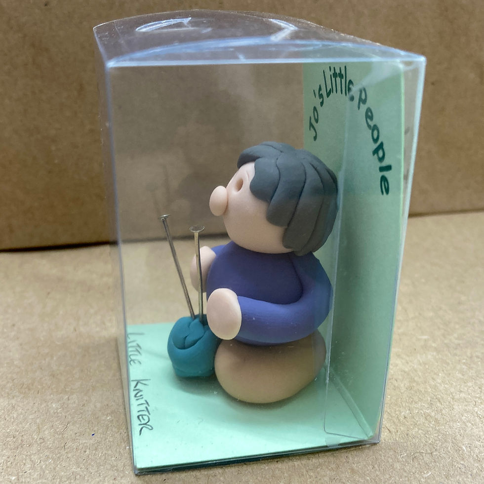 Thumbnail: Knitter