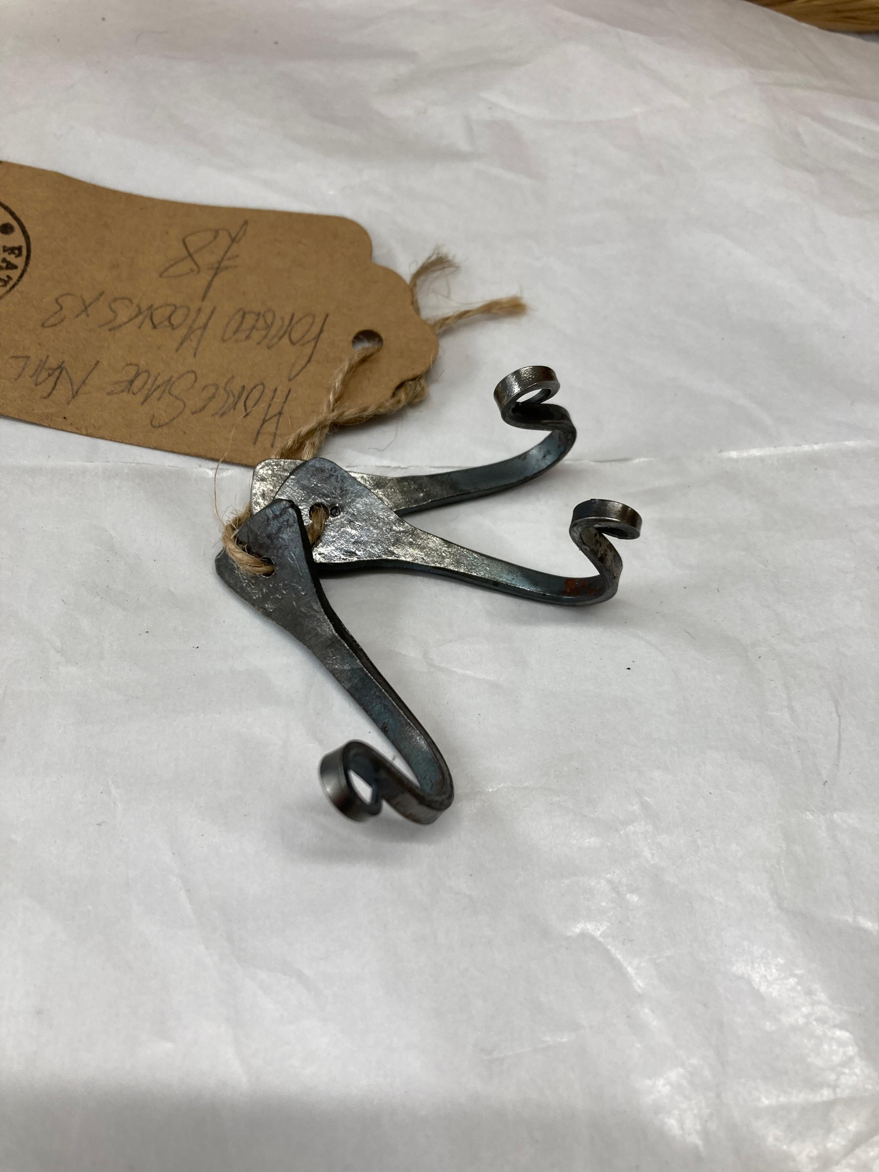 Set of 3 Horseshoe Nail Forged 'J' Hooks FD226 FD227
