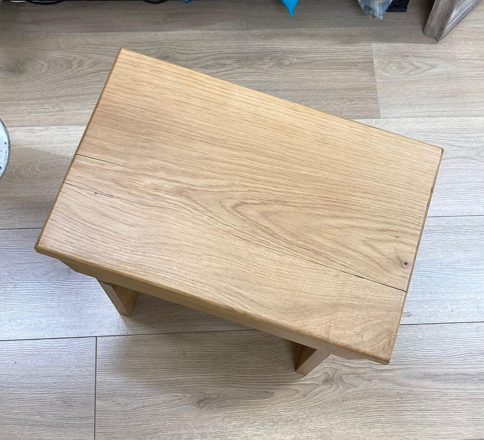 Thumbnail: Heart Oak Stool