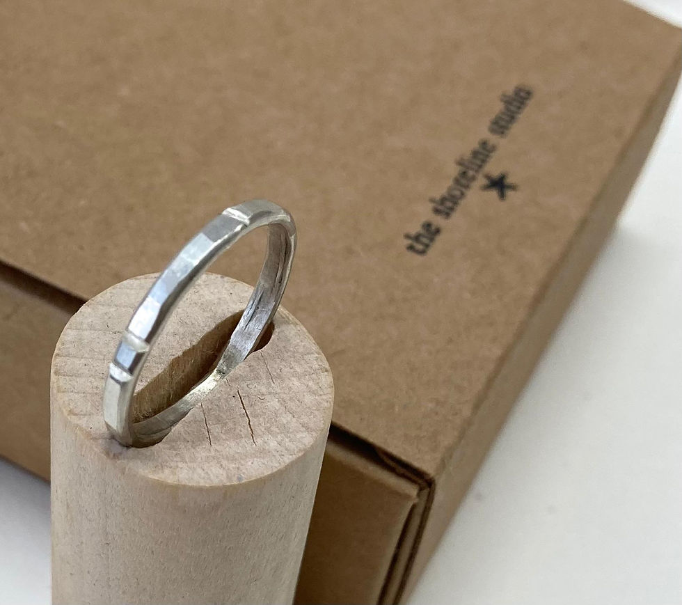 Thumbnail: Thin Hammered Band Ring with cut detail - R3