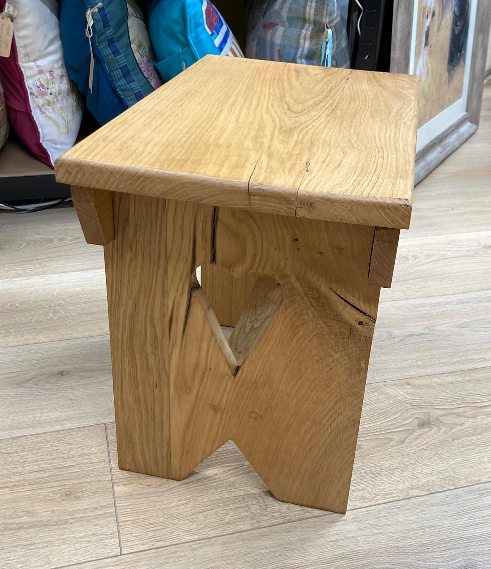 Thumbnail: Heart Oak Stool