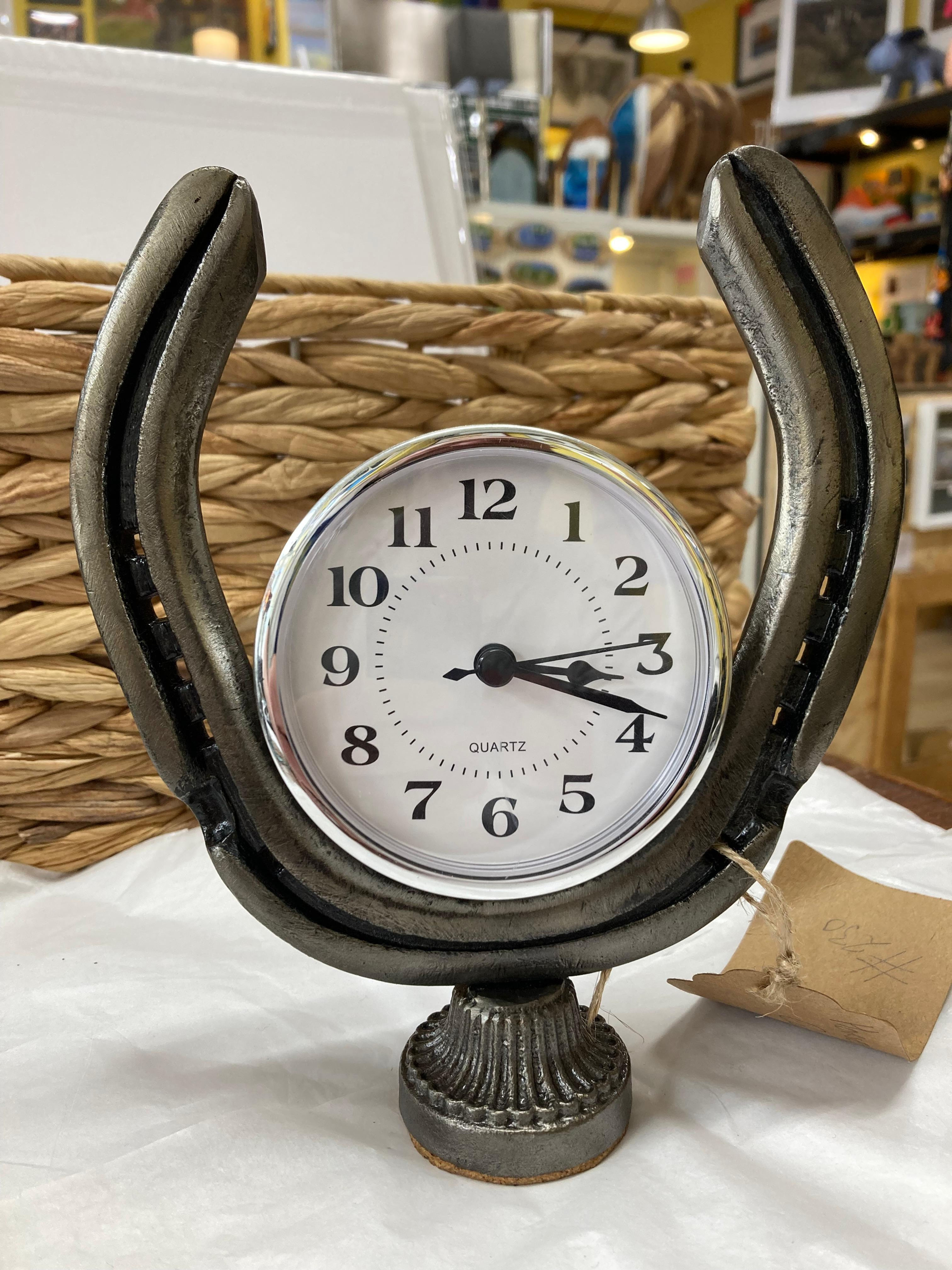 Horseshoe Clock FD230