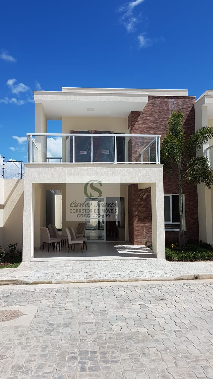 Casa no Condomínio