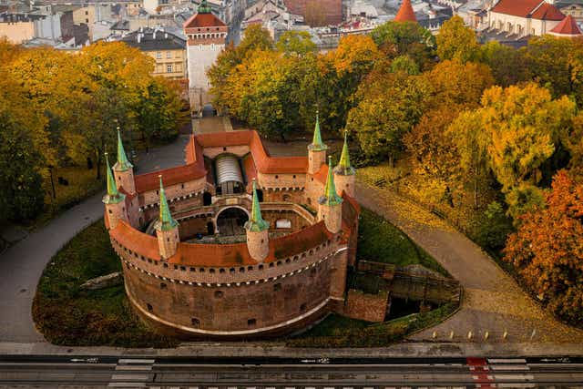 Miniatura: 🇵🇱✨ CRACOVIA DESDE SOLO 208€ POR PERSONA ✨🇵🇱
