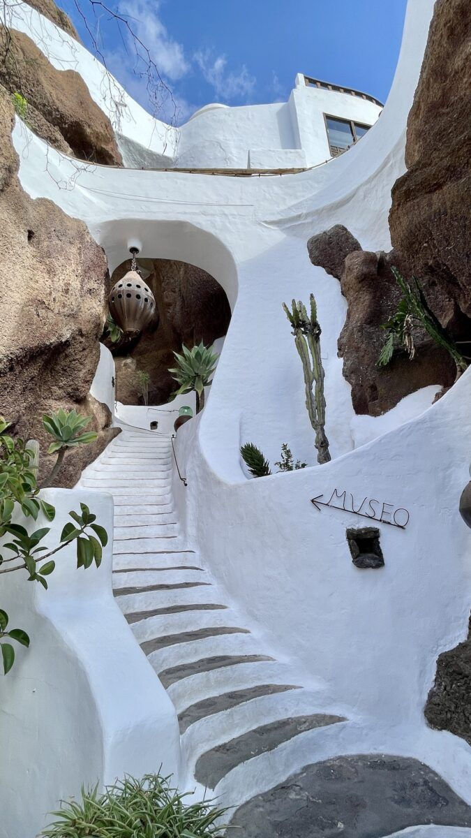Miniatura: ☀️🌴 LANZAROTE EN JULIO DESDE SOLO 299€ POR PERSONA ✈️🏖️