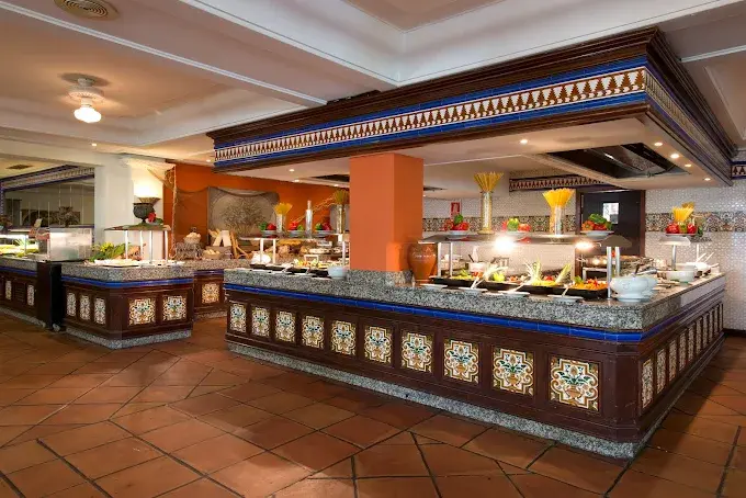 Miniatura: ☀️ MARBELLA · PUERTO BANÚS EN PENSIÓN COMPLETA DESDE 247€ POR PERSONA ☀️