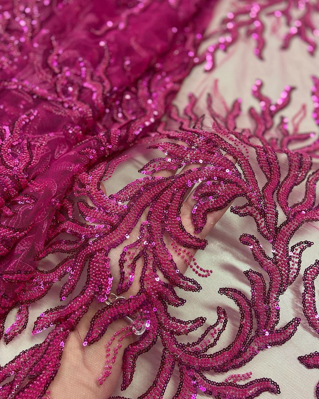 Tulle Bordado Pedrería