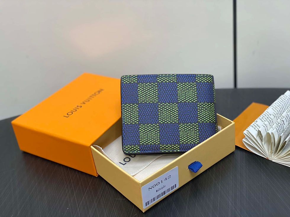 Thumbnail: Louis Vuitton LV Multiple Wallet Blue Plaid