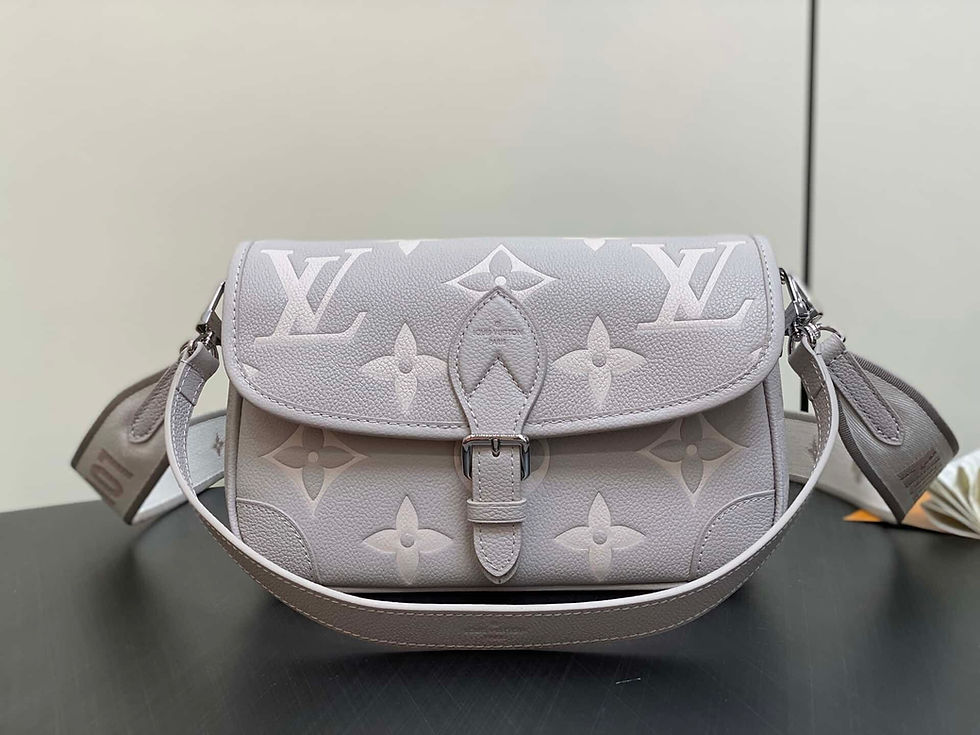 Miniaturbild: Designer Bag LOV - 7762