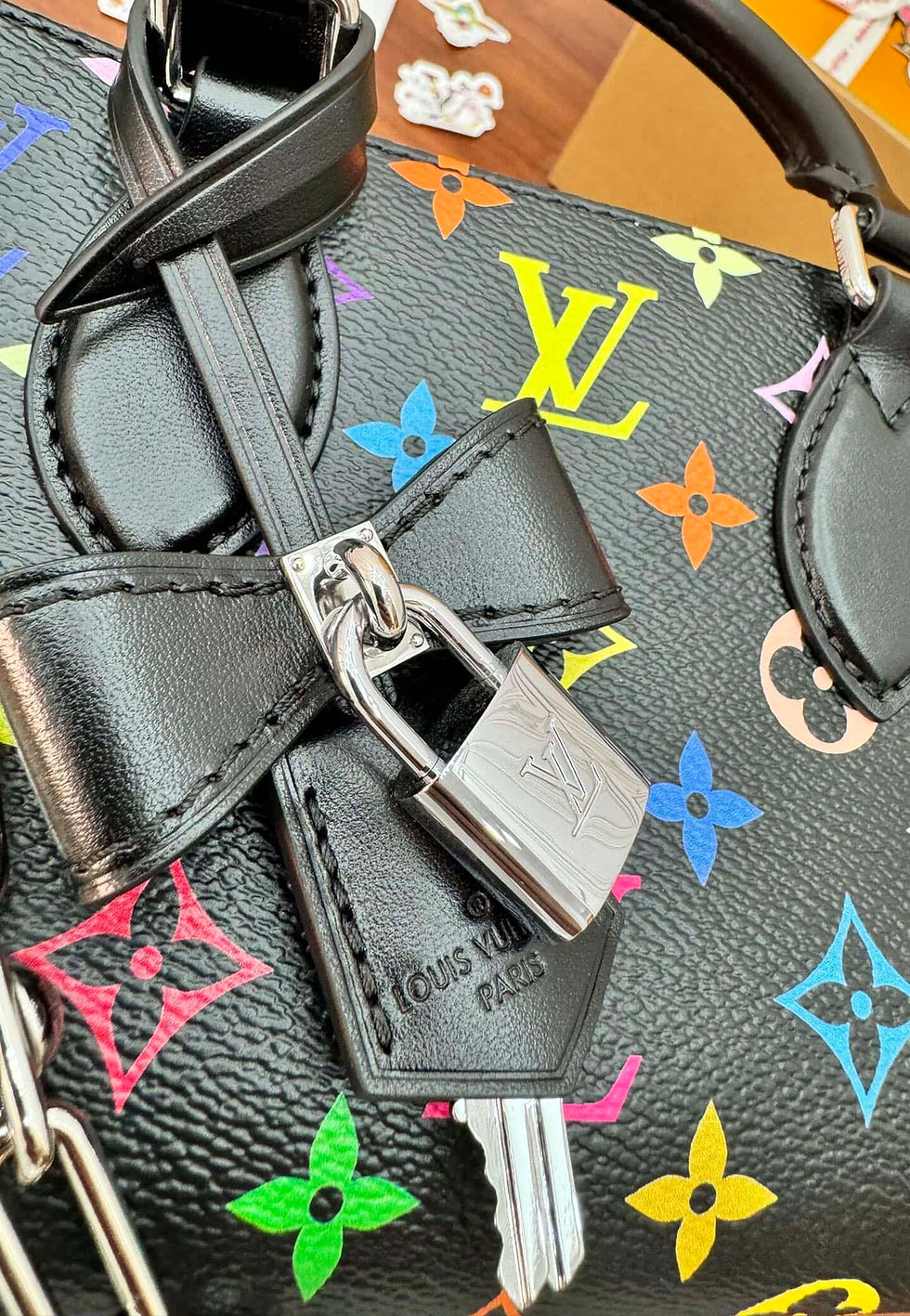 Thumbnail: X Tm Onthego East West Chain Bag – LUV356