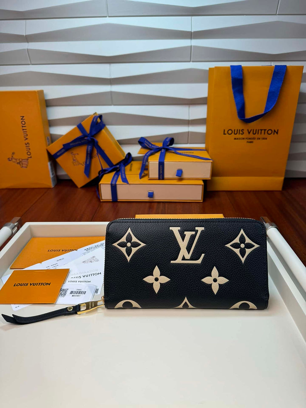 Zippy Wallet – LUV758