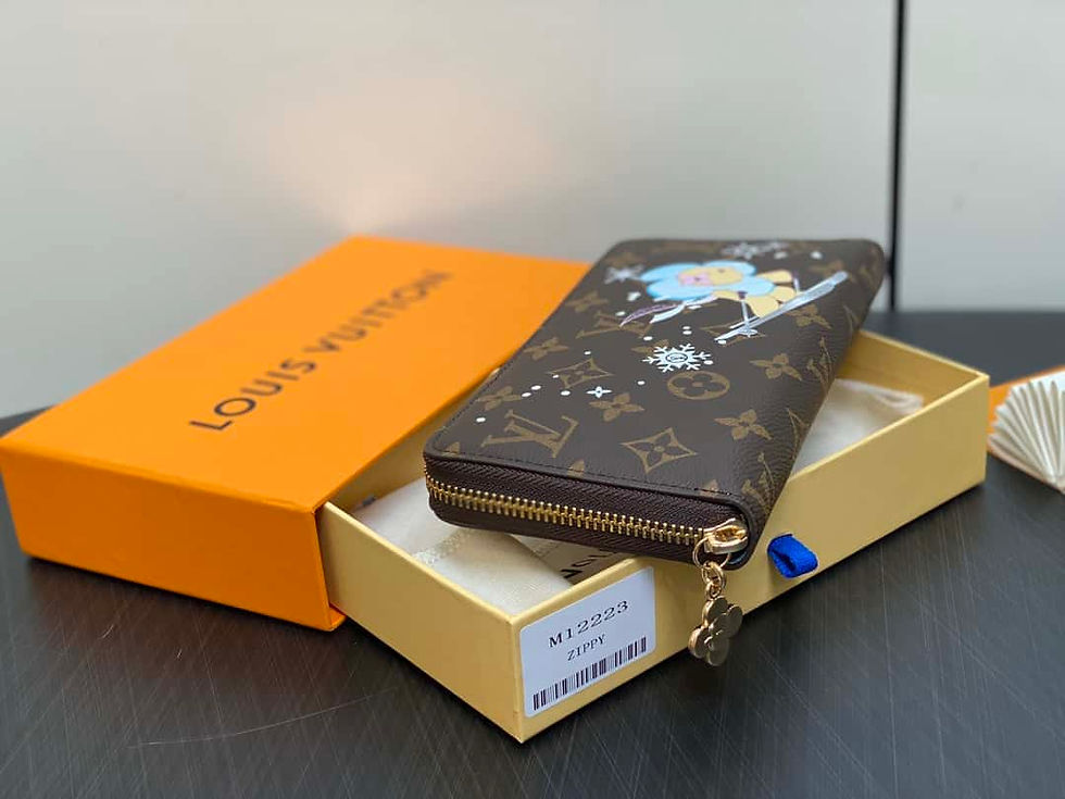 Thumbnail: Designer Wallet LOV - 8182