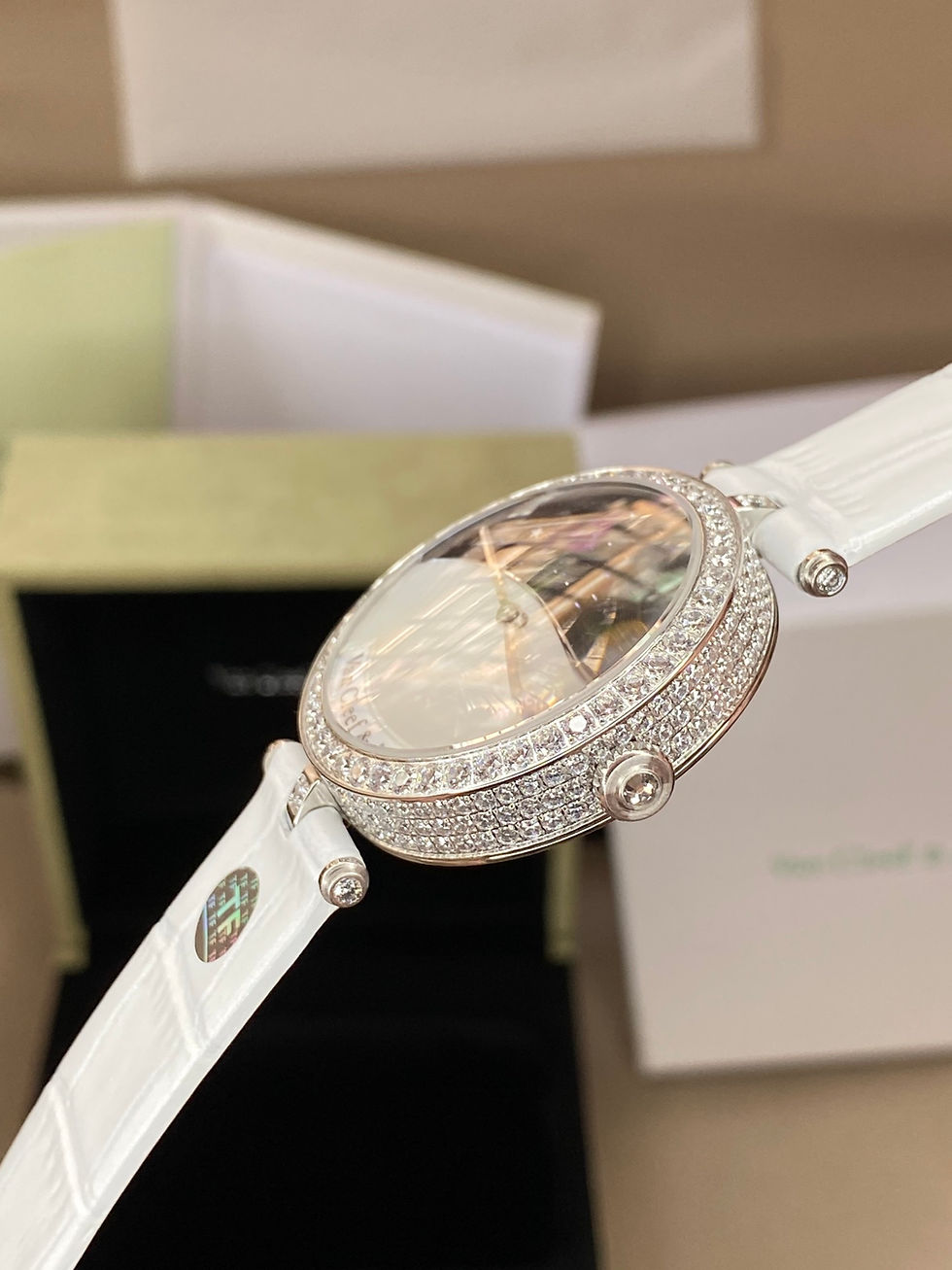 Thumbnail: Fashion Watch VCA - 8571