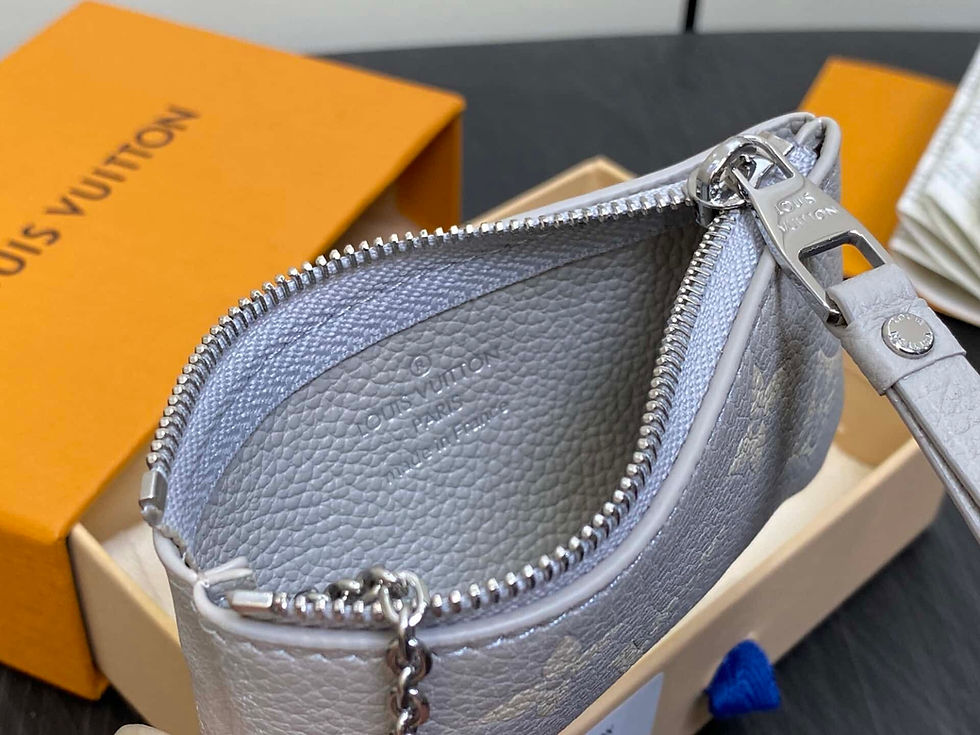 Miniaturbild: Louis Vuitton LV Key Bag Coin Purse Taro Purple Full Leather