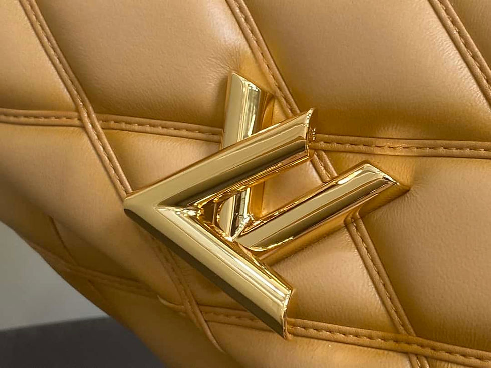 Thumbnail: Designer Handbag LOVE - 8054