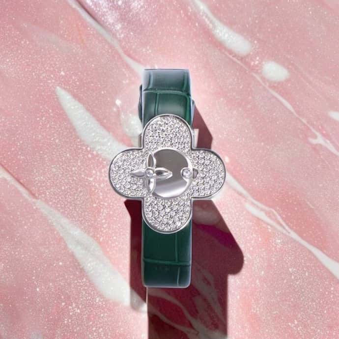 Thumbnail: Fake Louis Vuitton Mascot Watch – 18K Diamond Dial