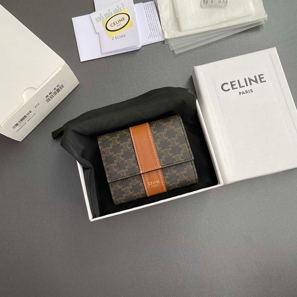 Thumbnail: CELINE TRIOMPHE logo printed short trifold wallet