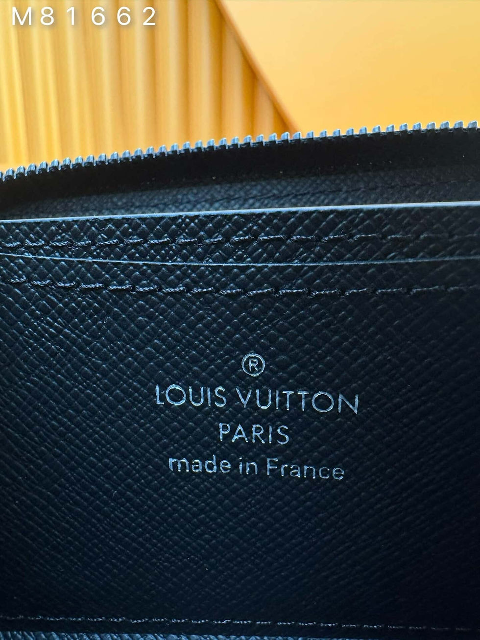 Thumbnail: Noa Wallet – LUV371