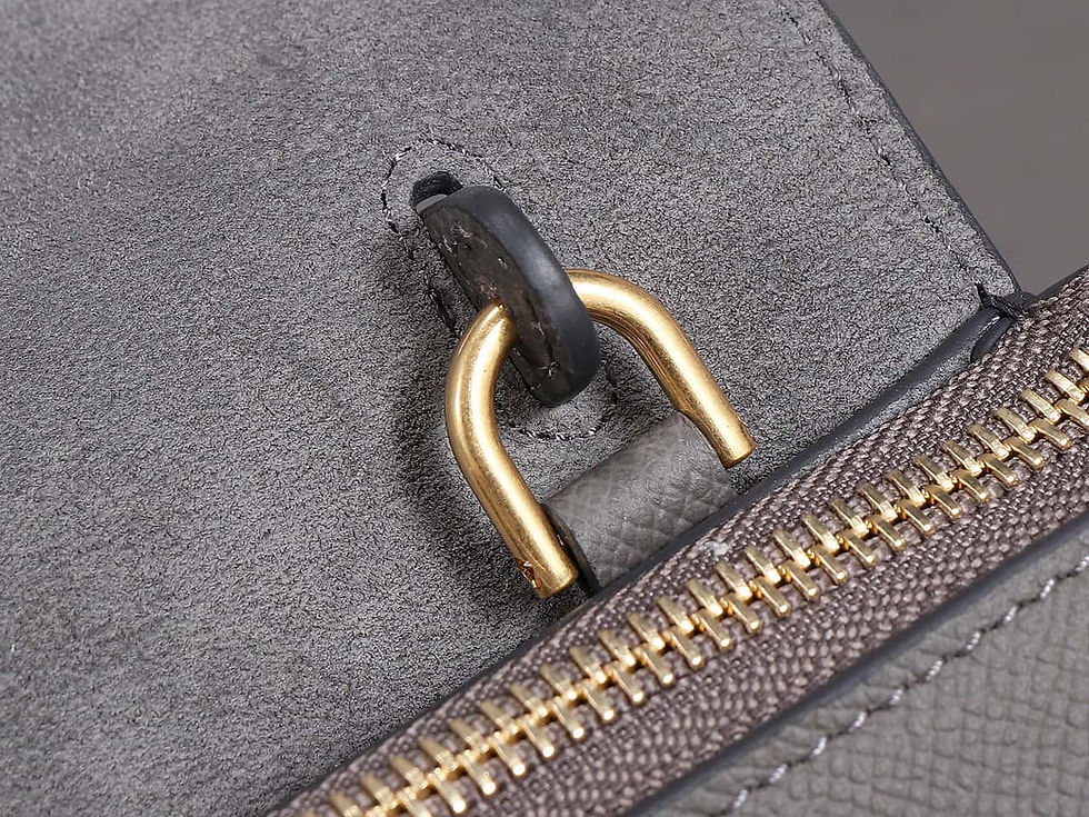 Miniaturbild: Celine Pico Belt Bag - Catfish Bag AAA Replica Celine Look-Alike Bag