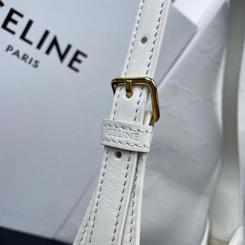 Thumbnail: TRIOMPHE Armpit Shoulder Bag – White – CL162