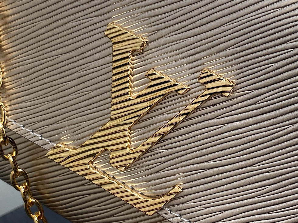 Thumbnail: Louis Vuitton Pochette Louise – Knockoff Purse | Classy Replica Chain Bag