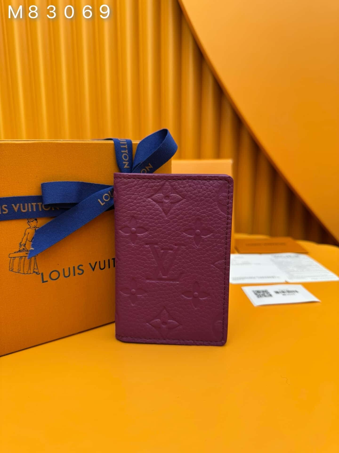 Louis Vuitton LV Pocket Wallet Replica – Compact Designer Wallet Dupe USA