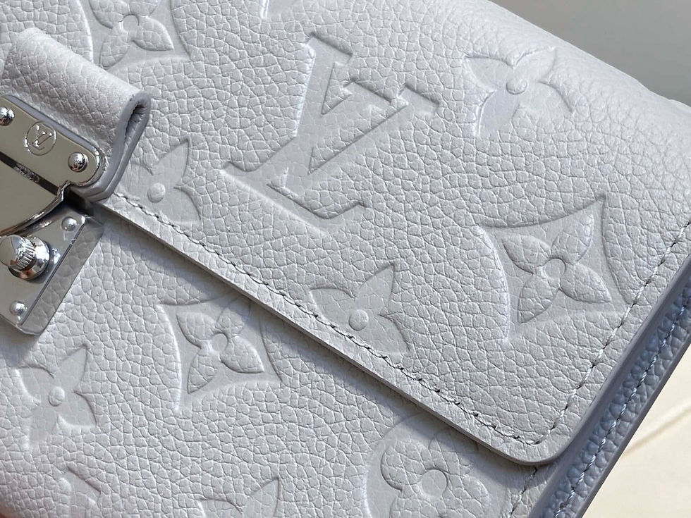 Thumbnail: Louis Vuitton LV Sarah Wallet light gray embossed single zipper wallet