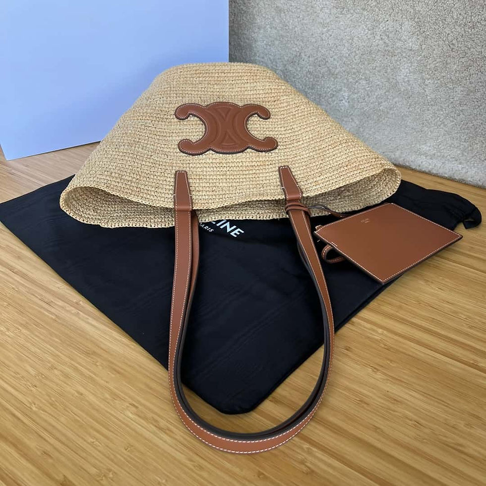 Thumbnail: CELINE Plant Material Cow Leather Medium Soft Classic Basket Bag